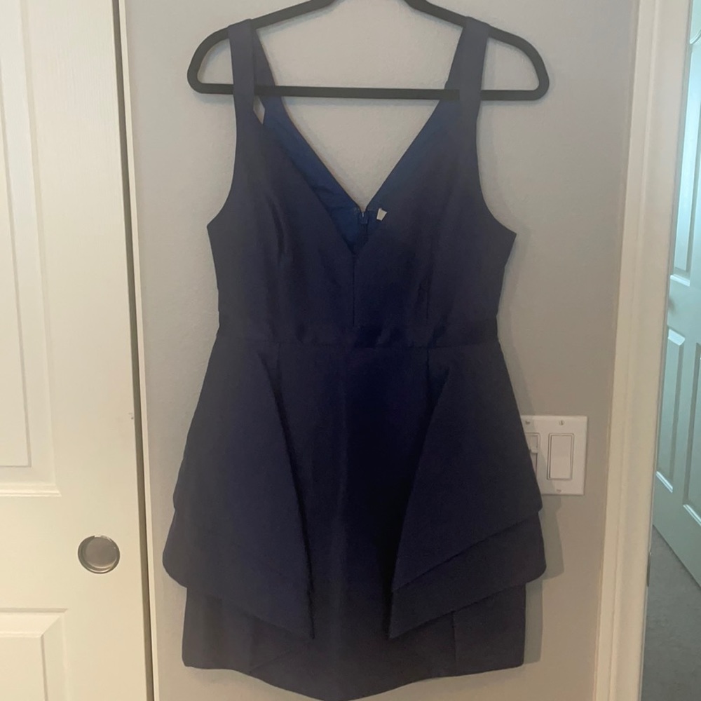 Hailstorm heritage Size 8. Tags still on dress